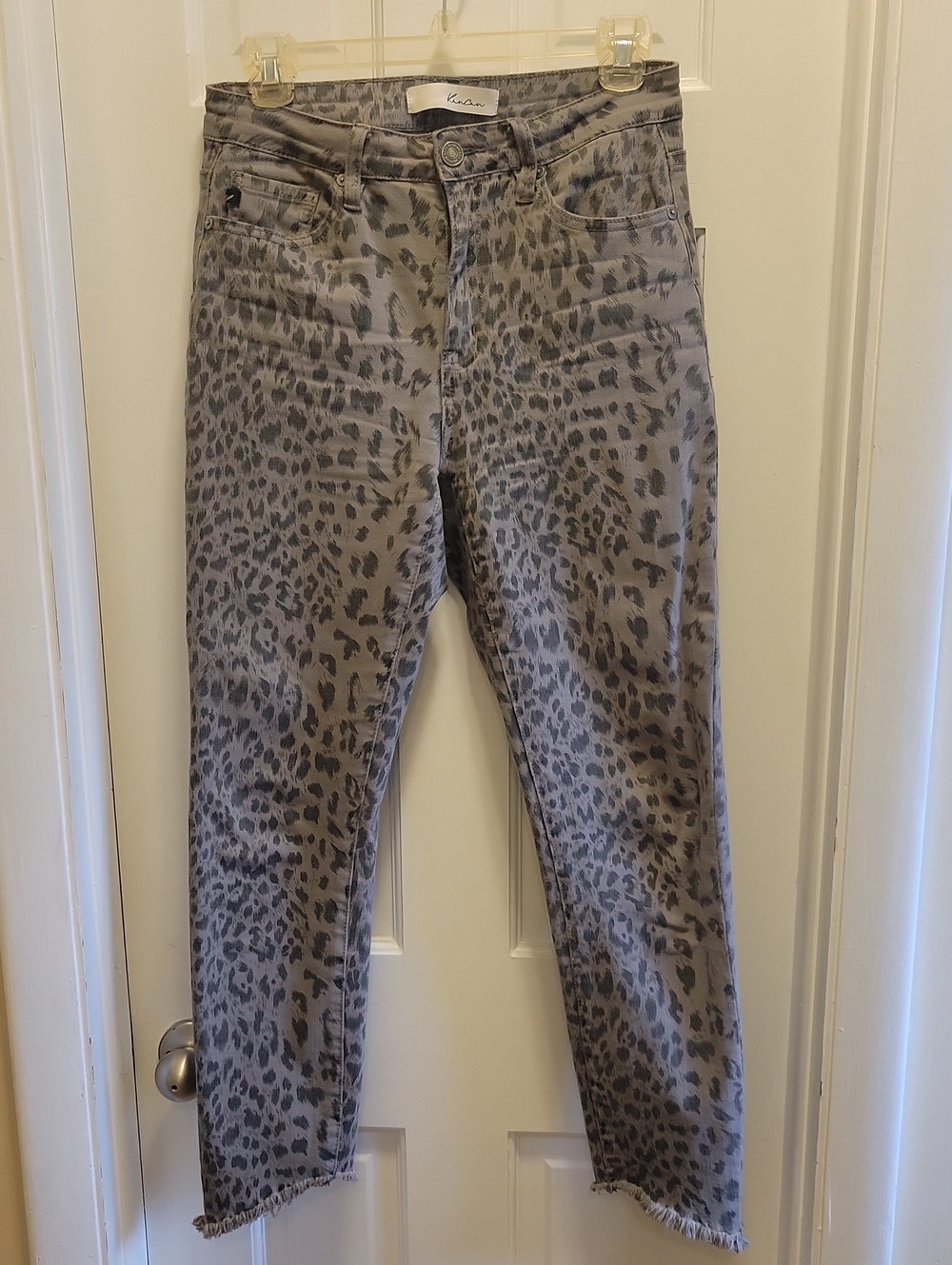 KanCan Leopard Print Jeans 7/27